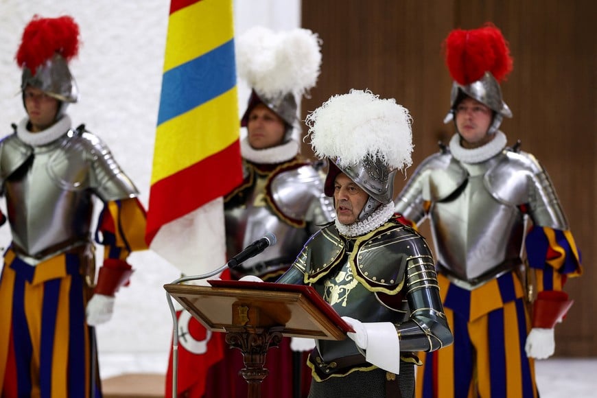 Commander of the Swiss Guard, Colonel Christoph Graf, delivers a speech during the swearing-in ceremony of new Swiss Guards in the Paul VI Hall at the Vatican, May 6, 2026. REUTERS/Guglielmo Mangiapane