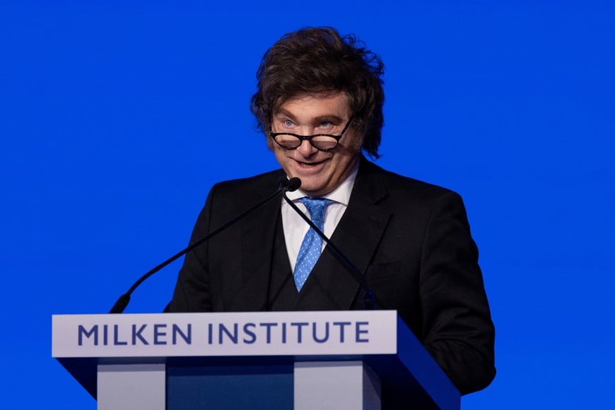Argentina's President Javier Milei speaks during the closing plenary session at the Milken Institute Global Conference 2026 in Beverly Hills, California, U.S., May, 6, 2026. REUTERS/Mike Blake