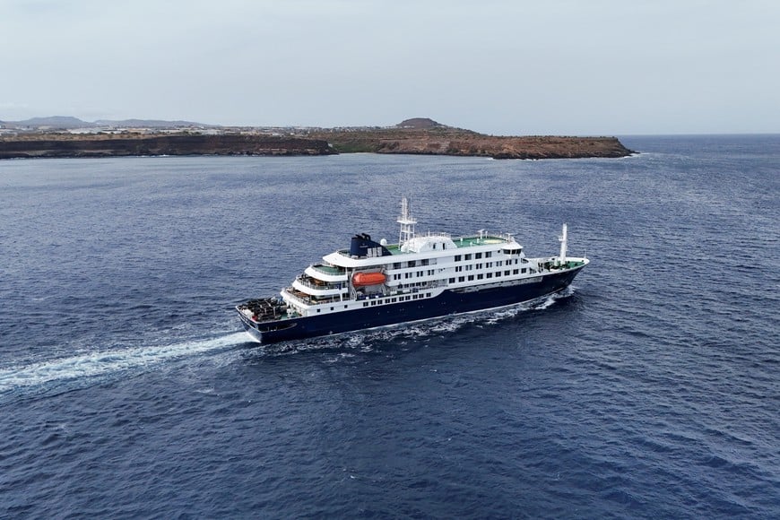A drone view of the cruise ship MV Hondius, carrying passengers suspected of having cases of hantavirus on board, leaves Praia, Cape Verde, May 6, 2026. REUTERS/Stringer