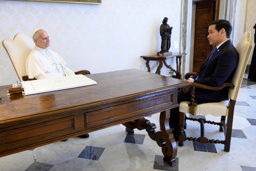 Pope Leo XIV meets U.S. Secretary of State Marco Rubio at the Vatican, May 7, 2026. Vatican Media/Simone Risoluti/Handout via REUTERS ATTENTION EDITORS - THIS IMAGE WAS PROVIDED BY A THIRD PARTY