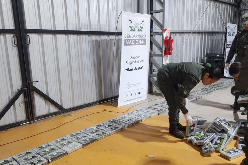 La cantidad de sustancia a eliminar rondaría los 600 kilos de cocaína
