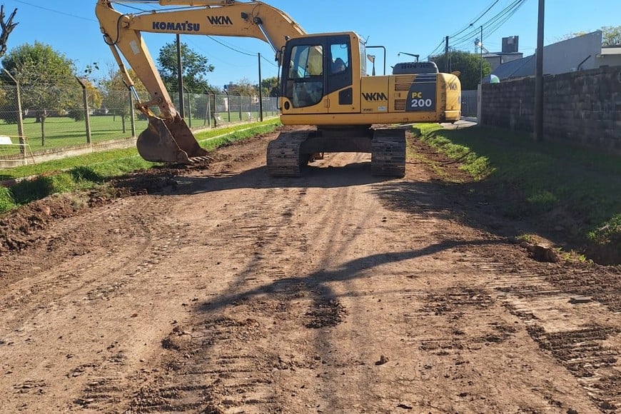 Gálvez avanza con la renovación del colector cloacal Urquiza
