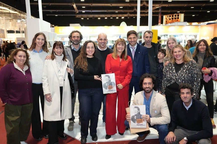 El gobernador de Santa Fe, Maximiliano Pullaro, este viernes en la Feria del Libro. Crédito: Gobierno de Santa Fe