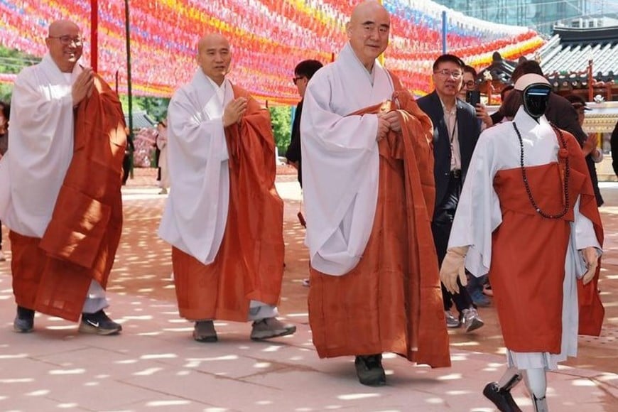 Iniciación del monje Gabi. Foto: templo budista Jogyesa.