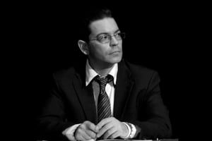 Antonio Agudelo. Poeta, antólogo, ensayista e investigador literario español, autor muy prolífico. La calidad de su extensa obra confirma que es uno de los escritores más relevantes de la poesía española del siglo XXI.