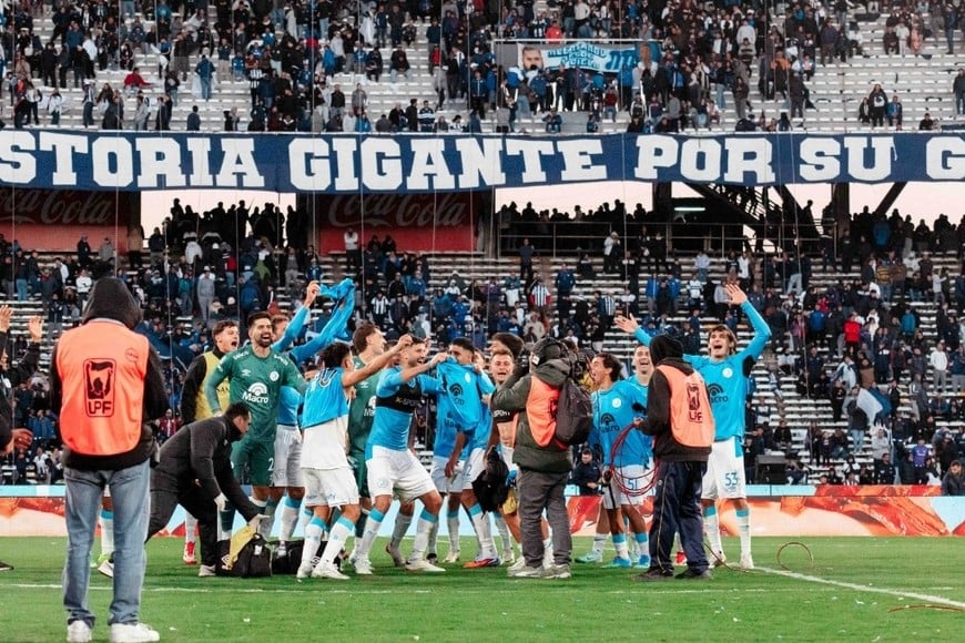 Belgrano eliminó a Talleres en un clásico caliente y espera por Unión o Independiente Rivadavia