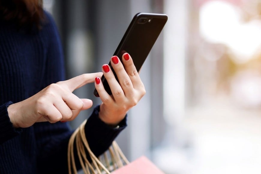 La campaña busca prevenir estafas virtuales y proteger los datos personales.