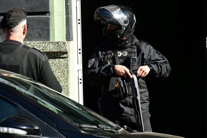 pelea de mujeres y secuestro de droga en Rivadavía 2800