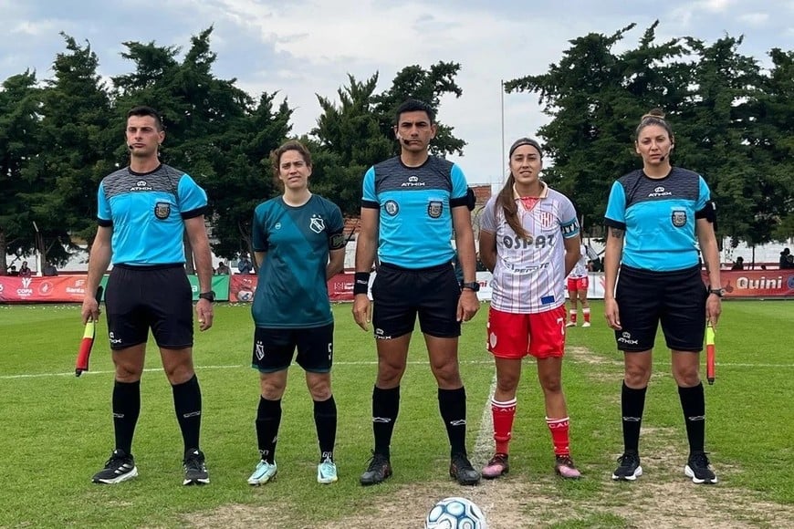 Unión y Social Lux de Rosario, los últimos 2 campeones de la Copa. Prensa: Copa Santa Fe.