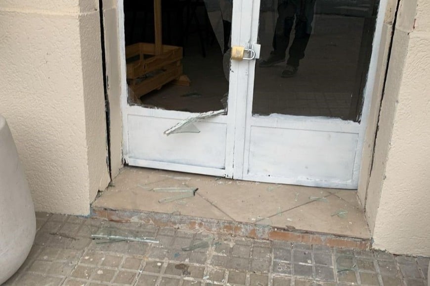 heladería vandalizada Freyre y Crespo
