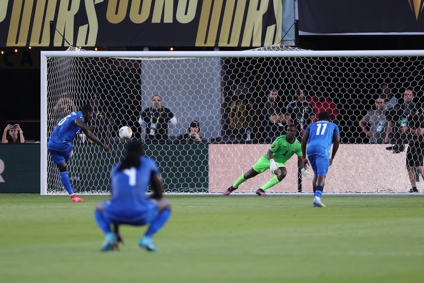 Jun 19, 2025; Houston, Texas, USA; Haiti defender Garven-Michee Metusala (6) misses a penalty kick during the second half against Trinidad and Tobago of a group stage match of the 2025 Gold Cup at Shell Energy Stadium. Mandatory Credit: Thomas Shea-Imagn Images