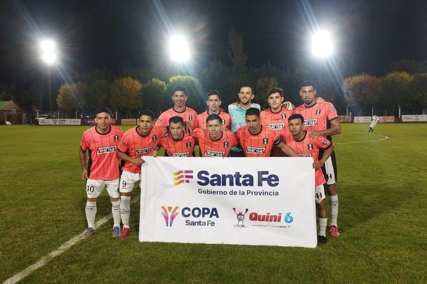 Los 11 de Club Arteaga que consiguieron la clasificación. Foto: Prensa Copa Santa Fe.