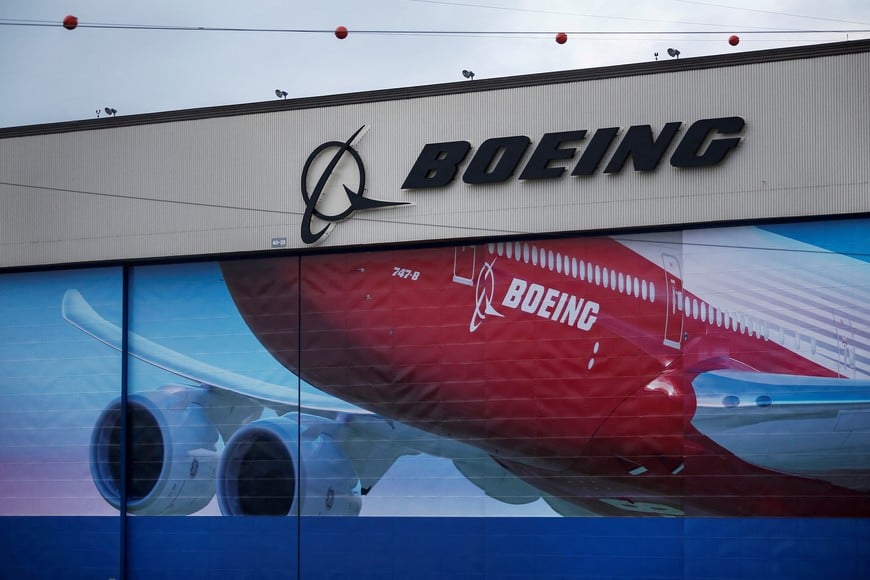 FILE PHOTO: A Boeing logo is seen at the company's facility in Everett after it was announced that their 777X model will make its first test flight later in the week in Everett, Washington, U.S. January 21, 2020. REUTERS/Lindsey Wasson/File Photo