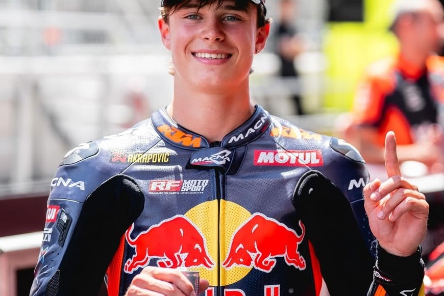 Perrone se adjudicó la pole position tras una impresionante vuelta