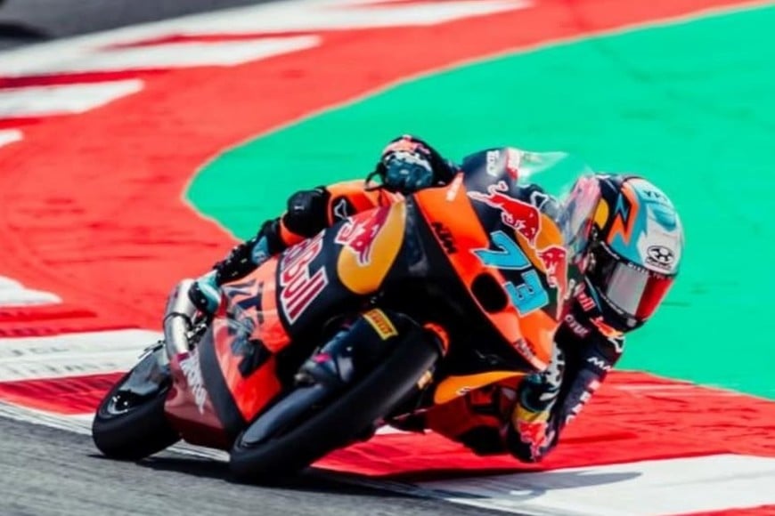 Perrone explicó que la moto tuvo un comportamiento muy diferente al esperado