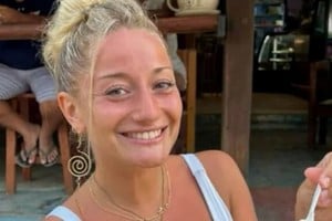 La joven tenía 26 años y viajaba por Australia cuando ocurrió el accidente vial.