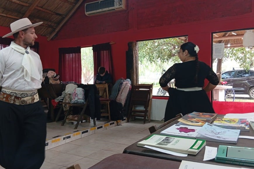 No podían faltar. La música y la danza de nuestro folclore también dijeron presentes en el evento sauceño.