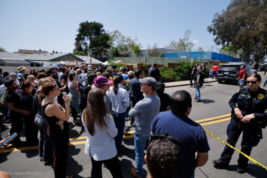 Ataque en Centro Islámico de San Diego. Foto: The Washington Post.