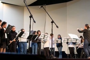 El ensamble del encuentro, dirigido por la profesora Luisina Gioria. Foto: Gentileza Lucía Puebla