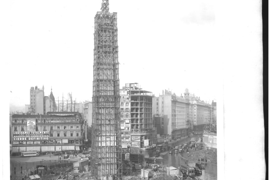 Festejos 90 años del Obelisco