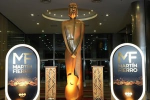 La ceremonia distinguió a las figuras, programas y producciones más destacadas de la televisión.
