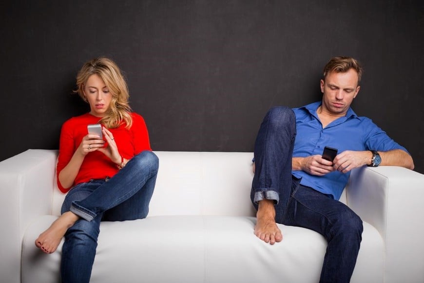 A diferencia del ghosting, el contacto no desaparece de golpe.
