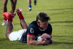 Lautaro Cipriani. Uno de los que "más locales" será el sábado ante Selknam. Foto: Fernando Nicola.
