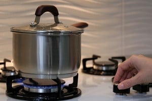 El nuevo esquema aplicaría descuentos únicamente sobre el consumo de gas y no sobre la factura total.