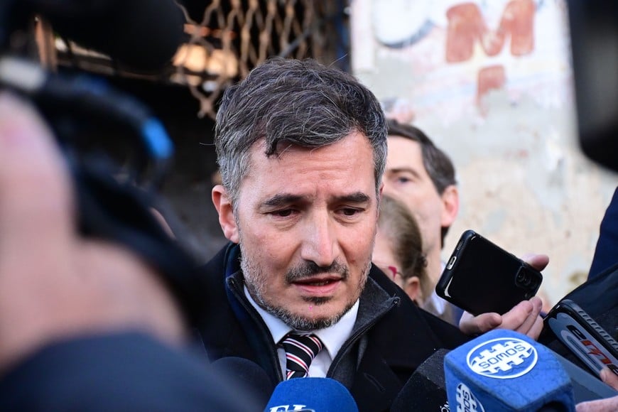 Derribo búnker microtráfico de drogas Dr Zavalla 1700 barrio Sur de Santa Fe - Flavio Raina