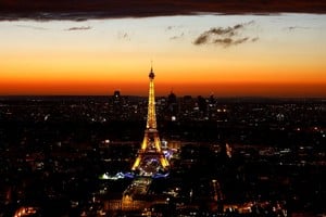 Los Juegos Olímpicos de París 2024 revalorizaron el interés por la Torre Eiffel. Crédito: REUTERS.