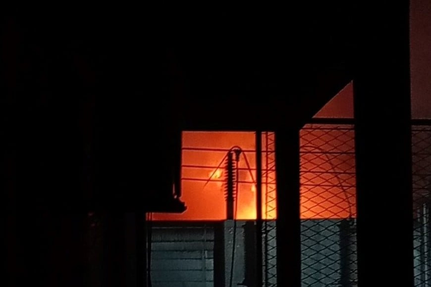 Incendio en una subestación eléctrica de la empresa Edesur