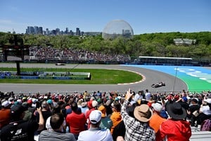 El Gran Premio de Canadá comenzó con una práctica libre llena de incidentes, donde Mercedes dominó y las interrupciones fueron protagonistas. Foto: REUTERS / Jennifer Gauthier