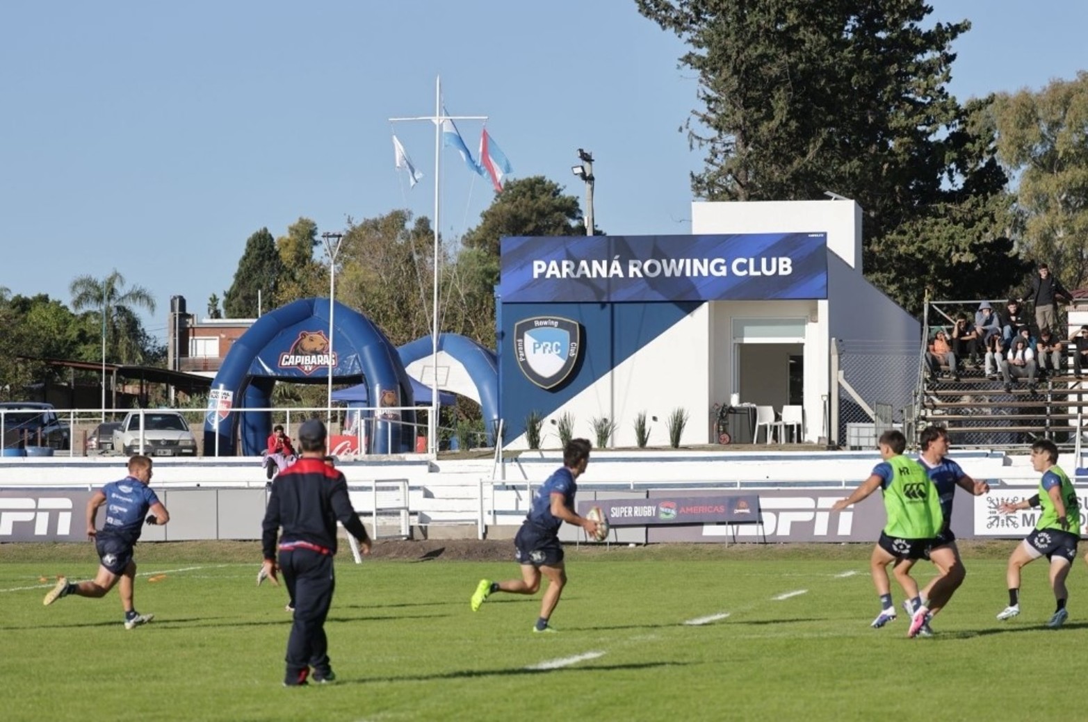Capibaras ya entrena en Rowing, casa paranaense de la franquicia del Litoral