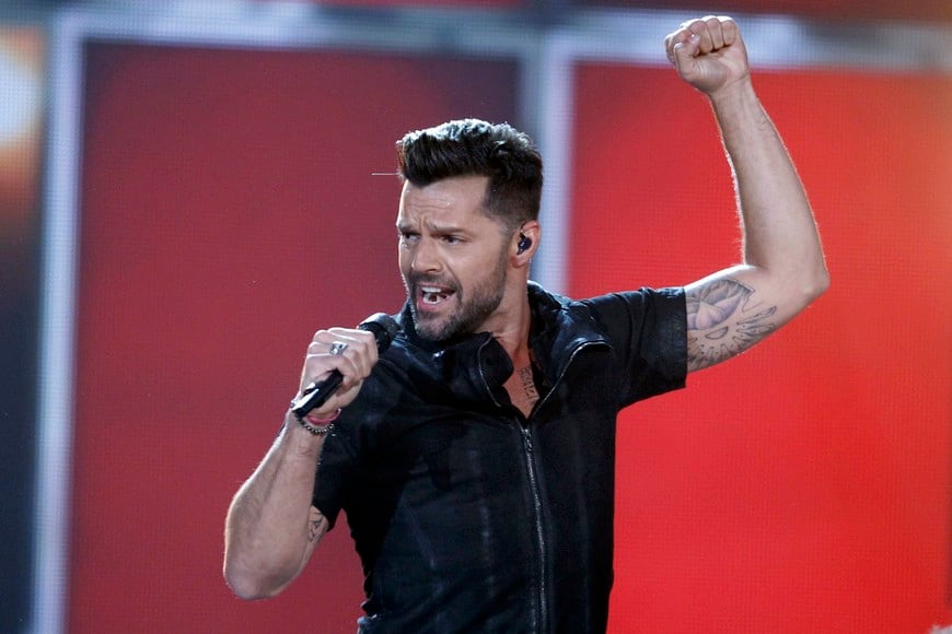 Ricky Martin performs "Vida" at the 2014 Billboard Music Awards in Las Vegas, Nevada May 18, 2014. REUTERS/Steve Marcus (UNITED STATES - Tags: ENTERTAINMENT) (BILLBOARDAWARDS-SHOW) las vegas eeuu ricky martin entrega premios Billboard music award 2014 presentacion cantante entrega premios