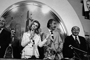 La muerte de Juan Domingo Perón, el debilitamiento del gobierno de María Estela Martínez de Perón, el avance de la violencia política y la crisis económica habían creado un escenario de extrema inestabilidad.