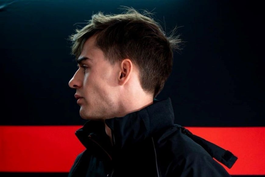 El piloto argentino cerró el fin de semana canadiense con puntos importantes para Van Amersfoort Racing.