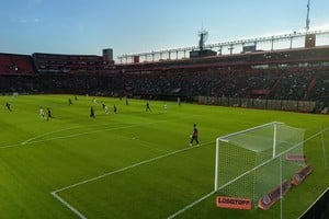 Colón vs Mitre. Foto: Fernando Nicola