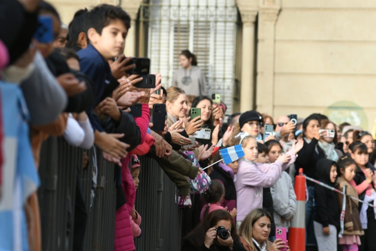 Celebraciones por el 216° aniversario de la Revolución de Mayo en Santa Fe