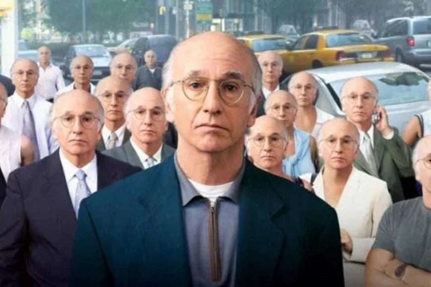Larry David. Famoso comediante, actor, escritor y productor estadounidense que se interpreta a sí mismo en la serie "Curb Your Enthusiasm" ("Frena tu entusiasmo", o "Modera tu emoción"), donde ofrece una versión ficticia y misántropa de sí mismo.
