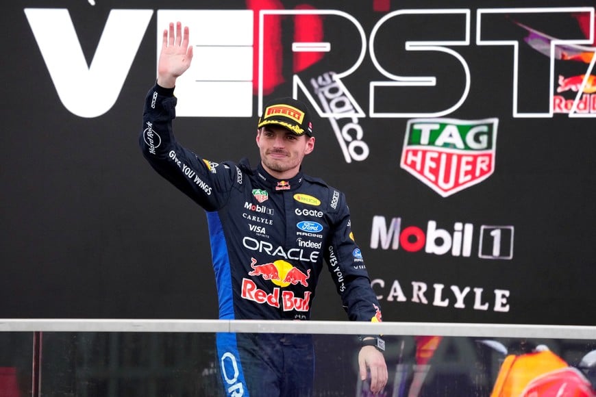 Formula One F1 - Canadian Grand Prix - Circuit Gilles Villeneuve, Montreal, Quebec, Canada - May 24, 2026
Red Bull's Max Verstappen celebrates on the podium after finishing third place in the Canadian Grand Prix REUTERS/Mathieu Belanger