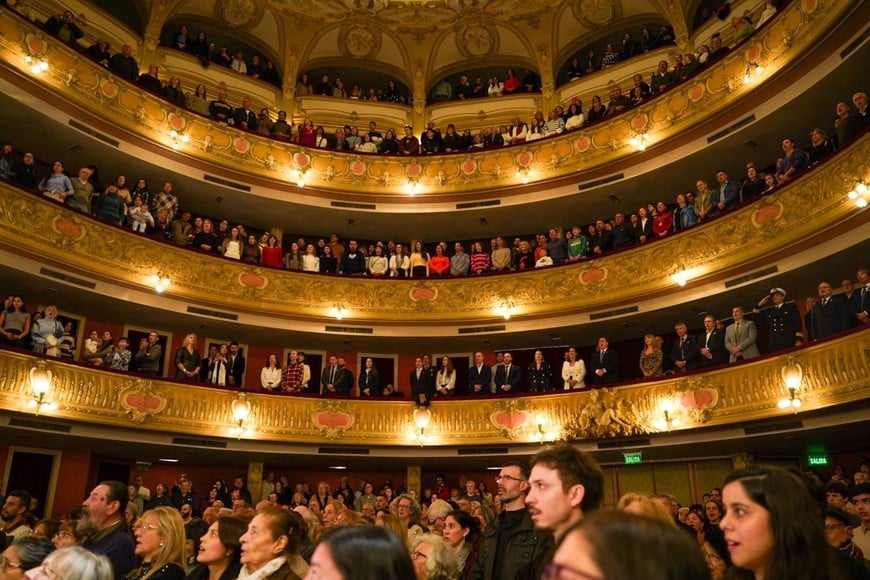 El Teatro Municipal con la Orquesta Sinfónica Provincial. Crédito: Gobierno de Santa Fe