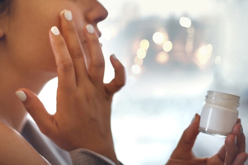 La hidratación y el protector solar se vuelven protagonistas de la belleza actual.