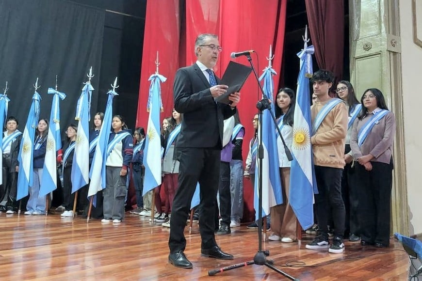 La Banda de Música de la Ciudad puso los acordes para la entonación del Himno Nacional Argentino.