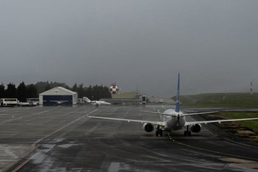 También complicó las operaciones de asistencia en pista y la logística aeroportuaria
