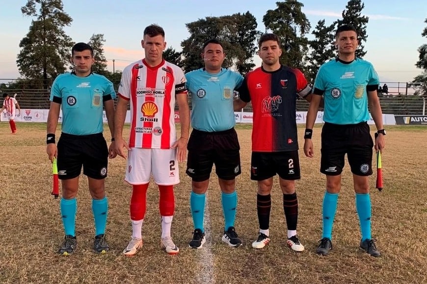 Colón de San Justo lo dio vuelta y tiene un pie y medio en 3° ronda. Foto: Prensa Colón SJ.