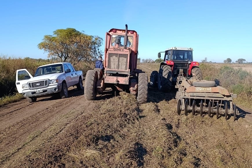 San Jerónimo Norte ya realizó 20 kilómetros de mantenimiento en caminos rurales durante mayo