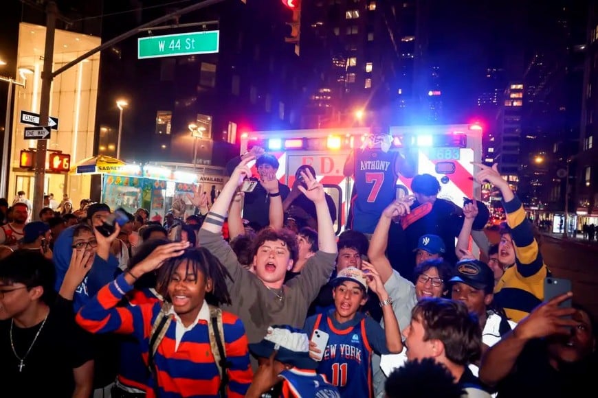 El festejo se extendió hasta entrada la madrugada. Gentileza NY Post.