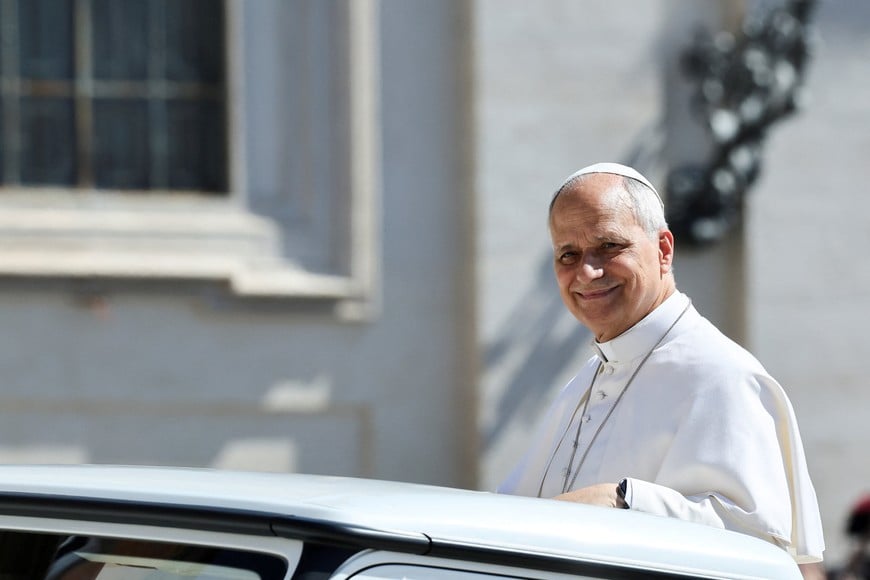 Pope Leo XIV arrives for the weekly general audience in St. Peter's Square at the Vatican, May 27, 2026. REUTERS/Yara Nardi