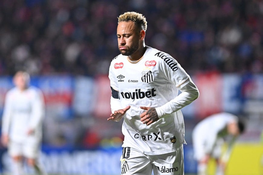 Soccer Football - Recopa Sudamericana - Group D - San Lorenzo v Santos - Estadio Pedro Bidegain, Buenos Aires, Argentina - April 28, 2026
Santos' Neymar REUTERS/Rodrigo Valle