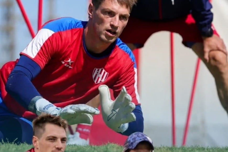 Thiago Cardozo y su trabajo esforzado con Rodrigo Llinas, el entrenador de arqueros de Unión, que dio sus frutos.